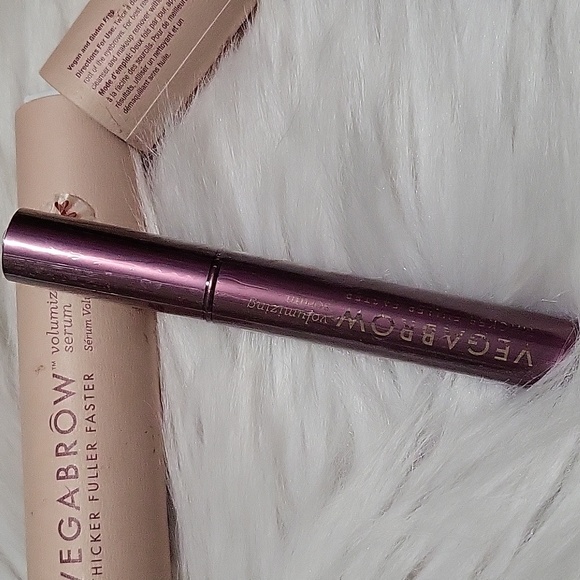 Vegabrow Volumizing Serum - Picture 2 of 6